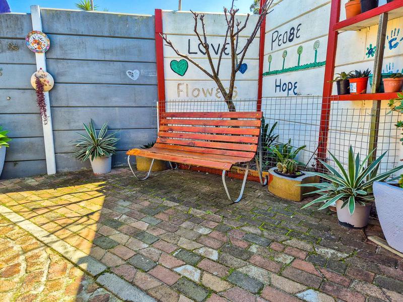 4 Bedroom Property for Sale in Protea Heights Western Cape